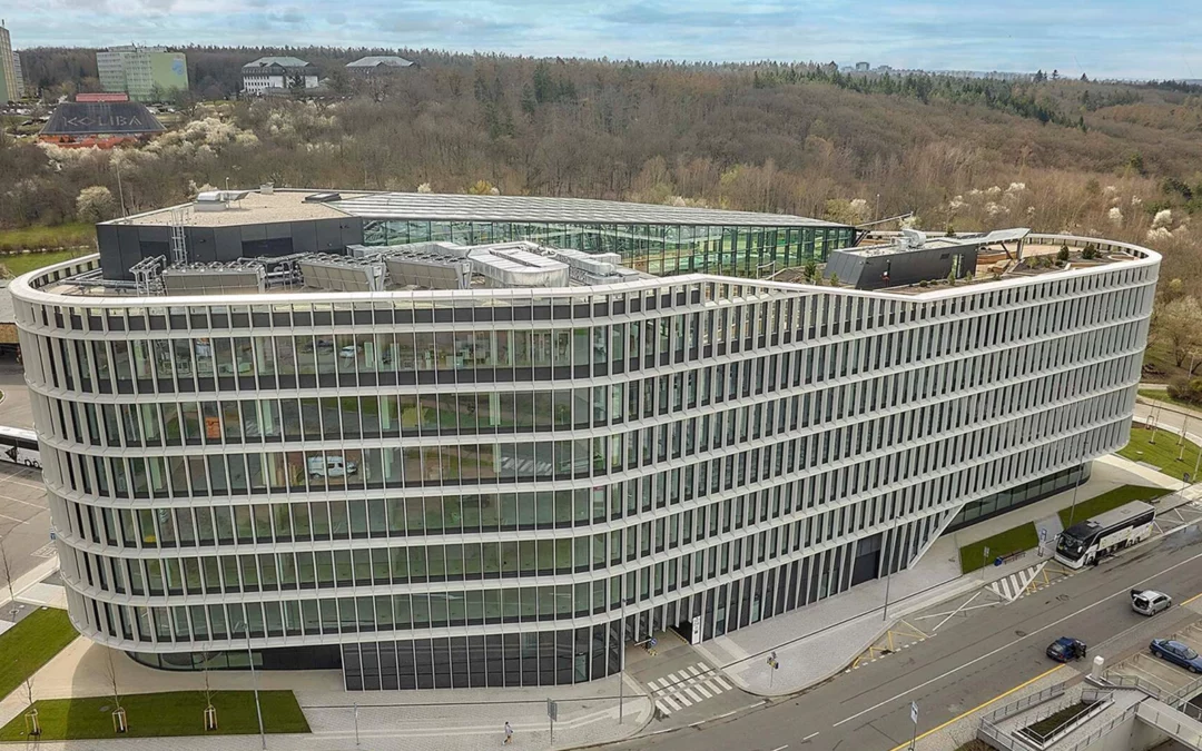 Efficient cooling meets design at Roztyly plaza