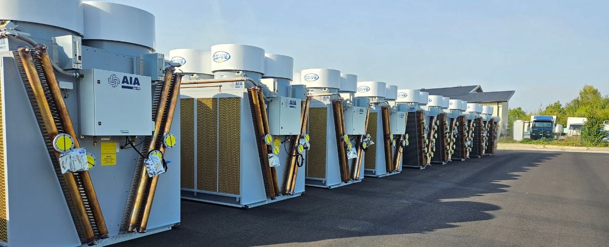 VXX3 WetWall for data center